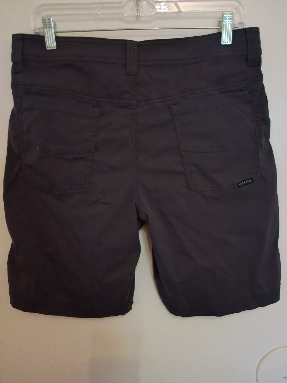 Prana Men's Breathe Charcoal Flat-Front Shorts Sz 32W 9L - Picture 2 of 5